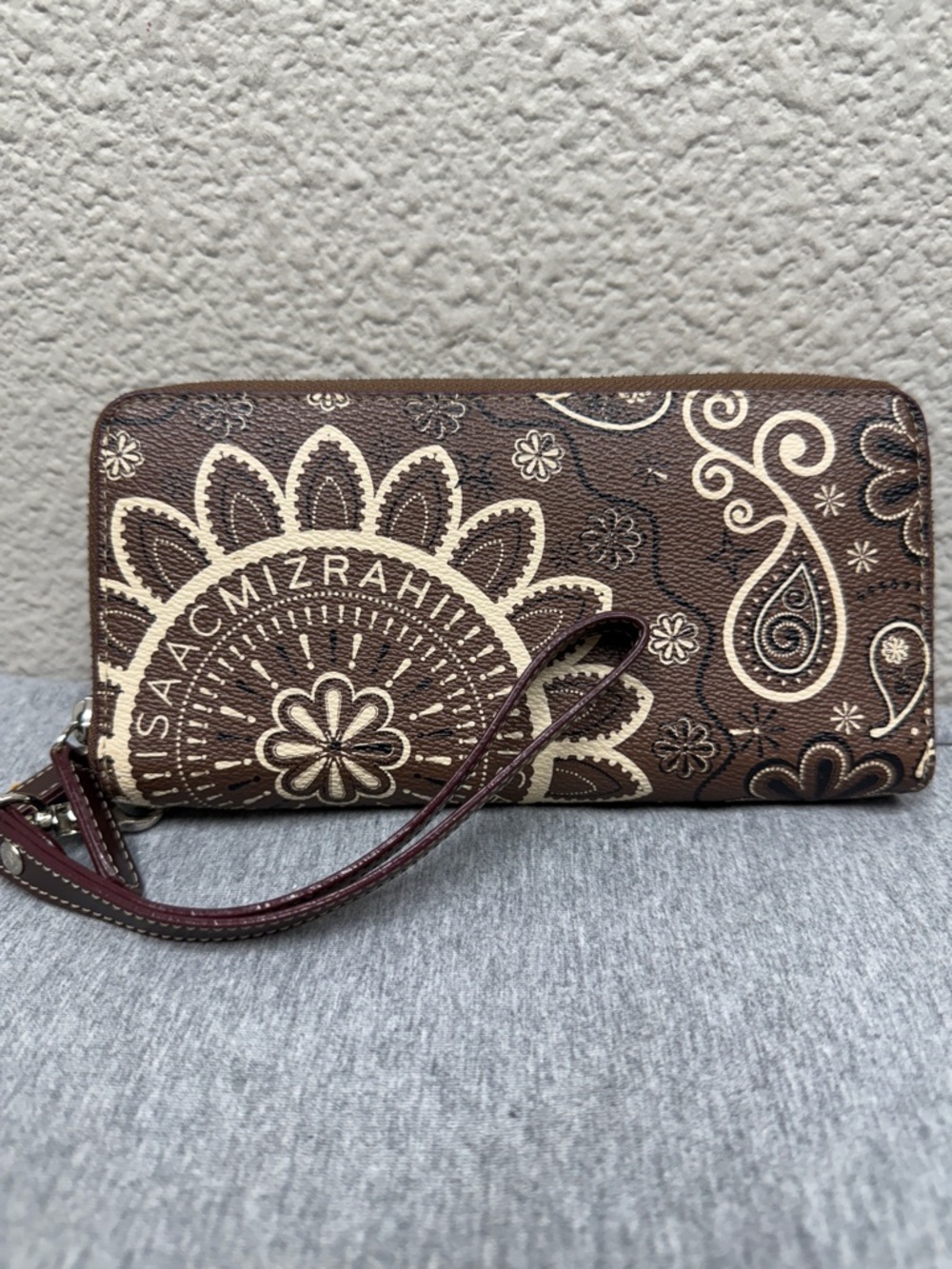 Isaac Mizrahi Brown and Cream Floral Paisley Wristlet Wallet